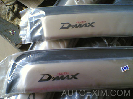 D-max Door visor Gold