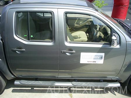 OEM side step NAVARA